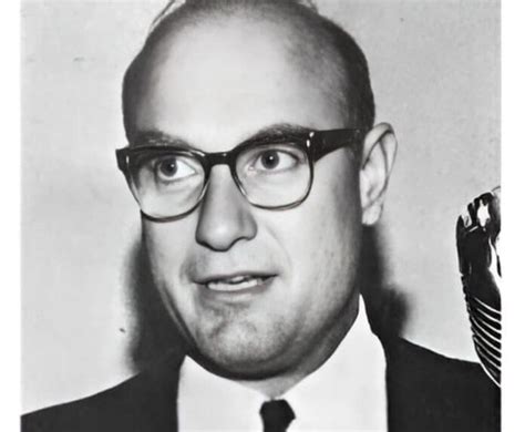 Early camera photo of Chan Thomas